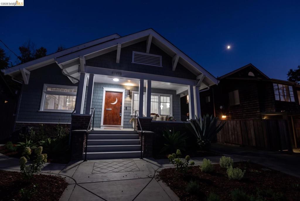 5726 Claremont