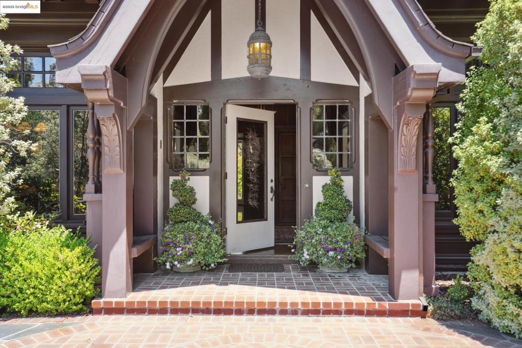 PIEDMONT - Residential