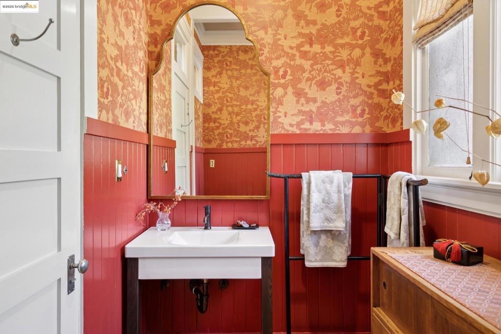 PIEDMONT - Residential