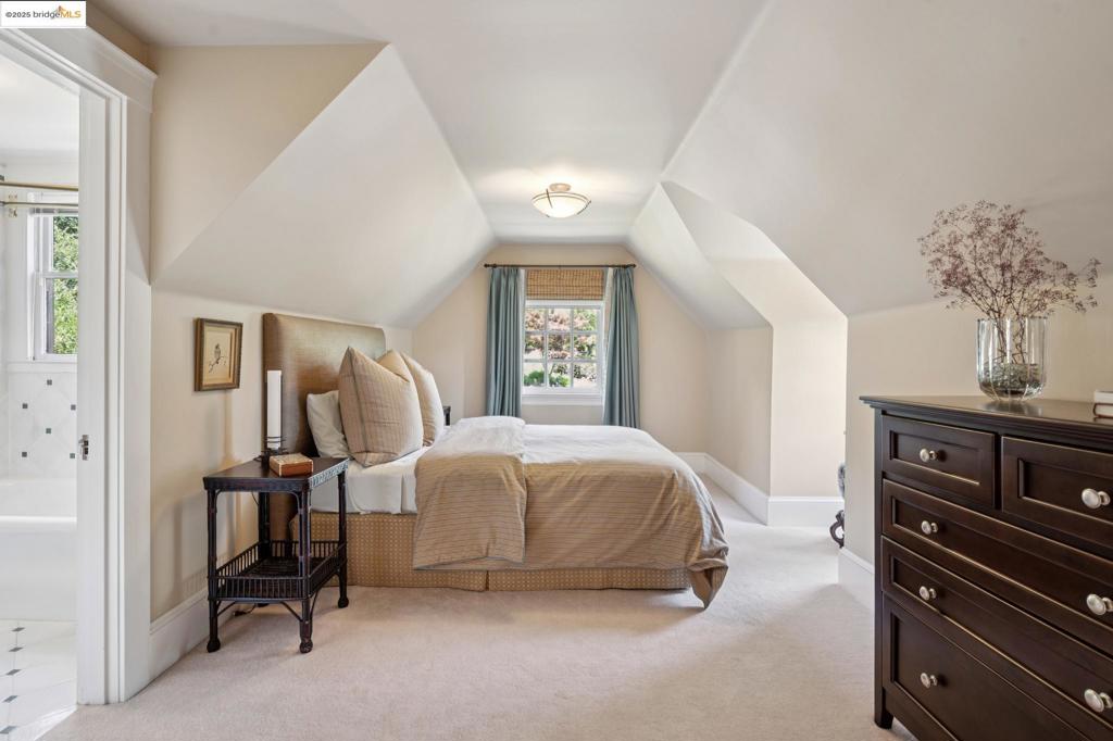 PIEDMONT - Residential