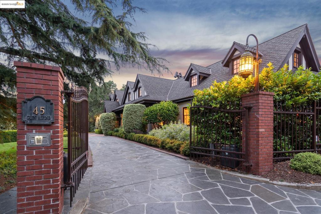 PIEDMONT - Residential