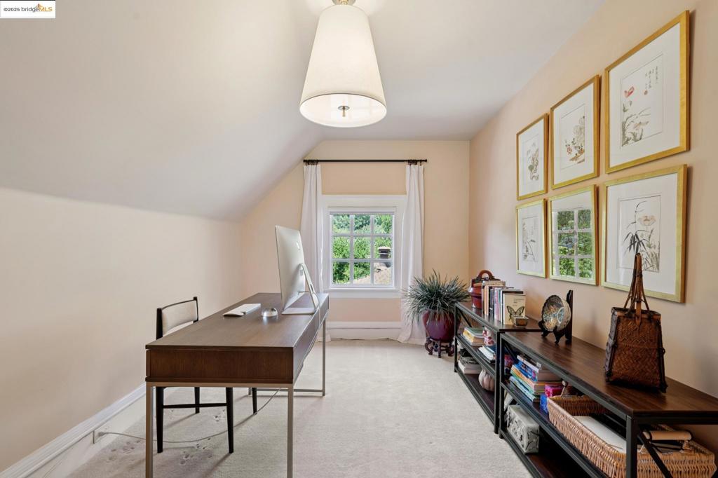 PIEDMONT - Residential