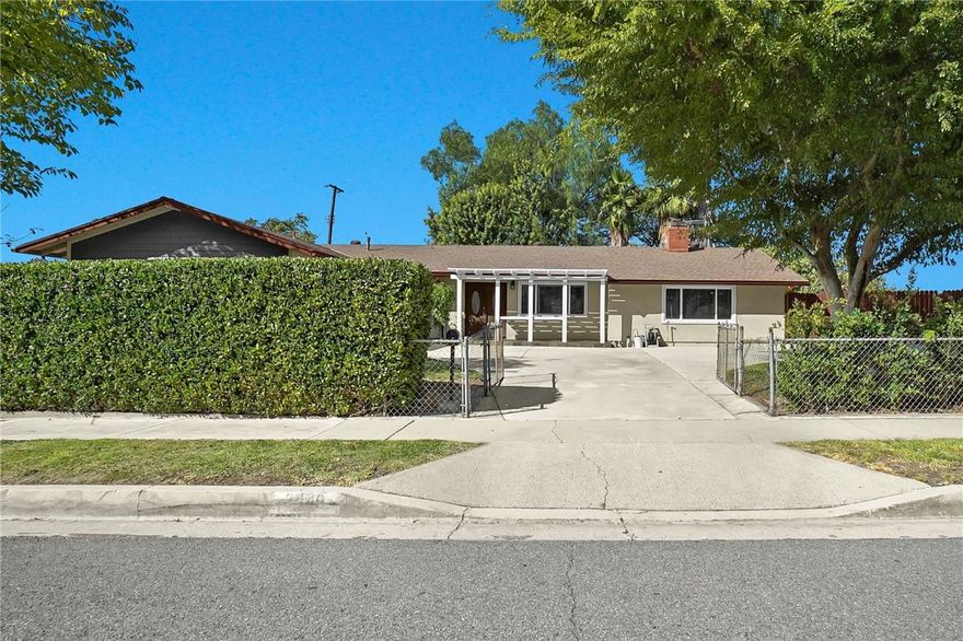 Award-winning Walnut Valley School District! Zoned for CJ Morris Elementary, South Pointe Middle, and Walnut High School, this beautifully renovated single-story residence at 3449 E Calle Baja Dr offers the perfect blend of comfort, functionality, and convenience.

The home features 5 bedrooms, 4 bathrooms, plus an office, providing flexibility for growing or multi-generational families. Thoughtfully renovated in recent years, the floor plan includes two master suites, ideal for privacy and versatility.

With modern finishes, updated systems, and a true move-in ready appeal, this home boasts a seamless single-story layout that ensures ease of access and an effortless flow throughout the living spaces. Located within walking distance to CJ Morris Elementary School, the property not only delivers an exceptional home but also access to top-rated schools just steps away.

Best of all, you can enjoy everything the prestigious Walnut community has to offer without the premium price tag.