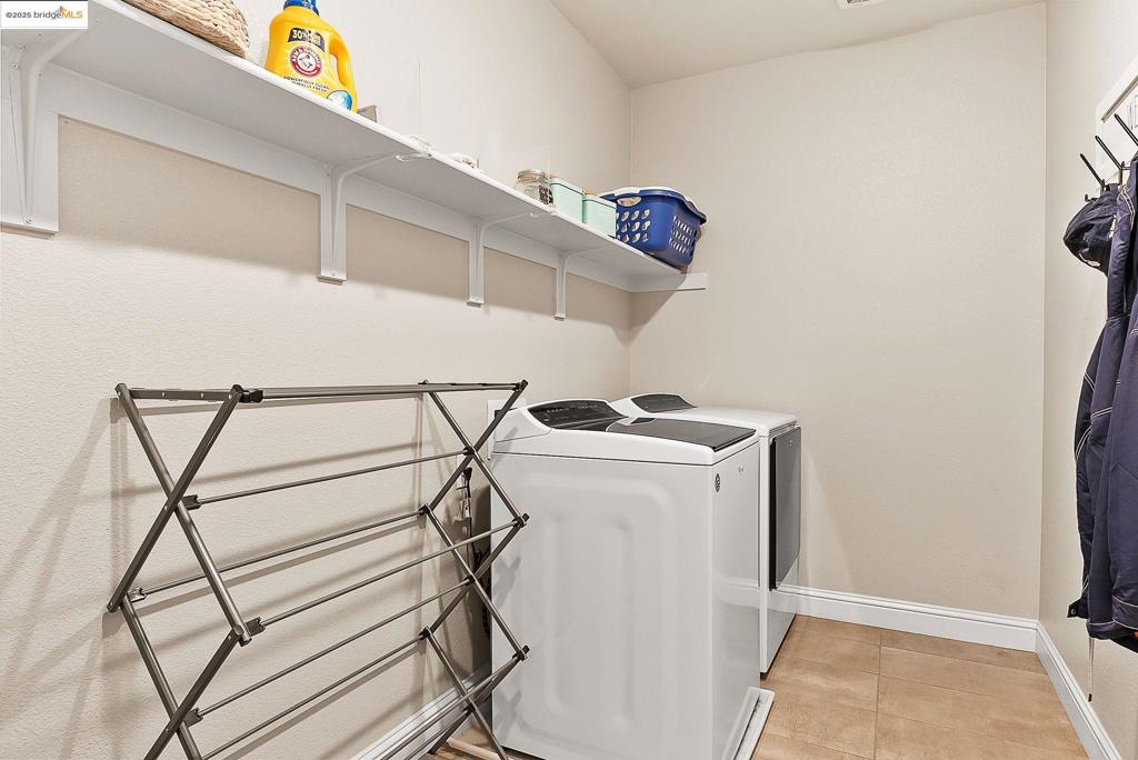 BRENTWOOD - Residential