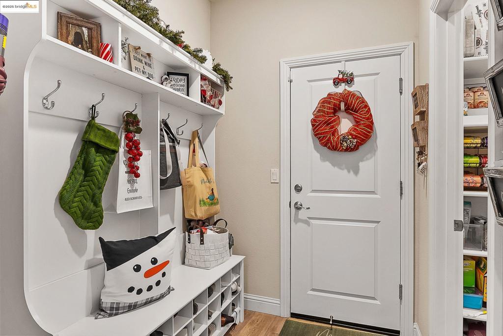 BRENTWOOD - Residential