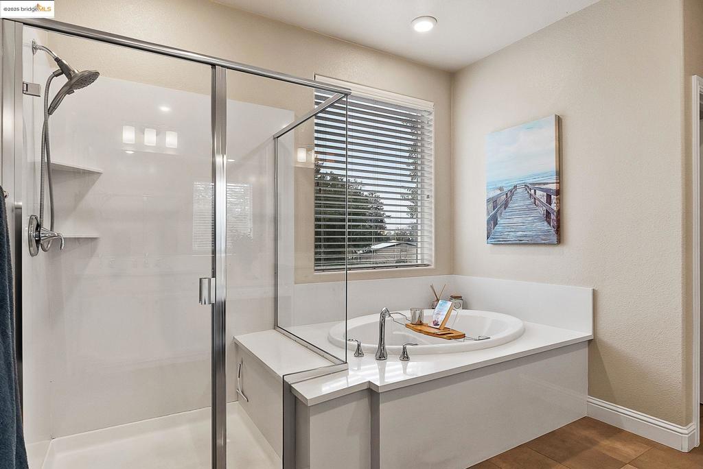 BRENTWOOD - Residential