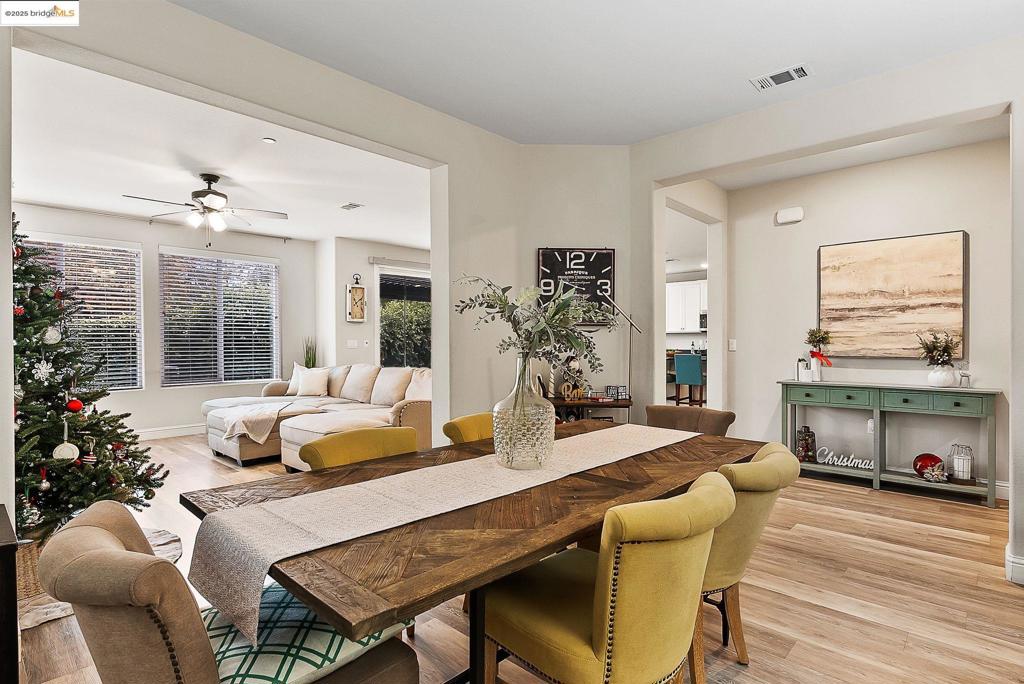 BRENTWOOD - Residential