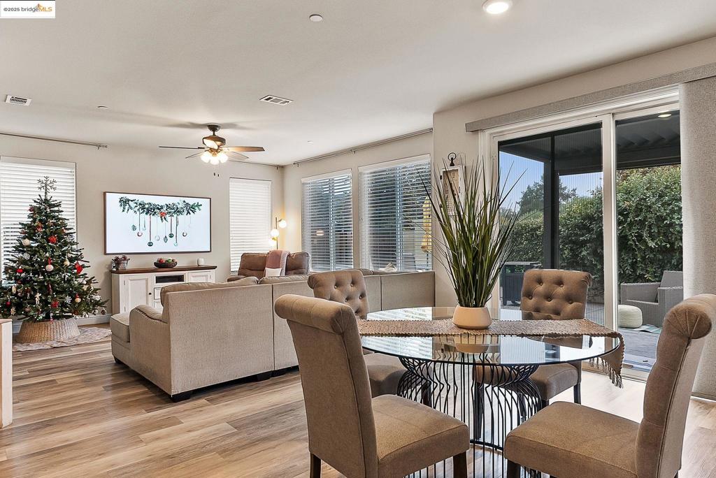 BRENTWOOD - Residential