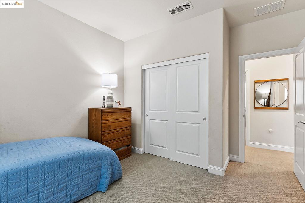 BRENTWOOD - Residential