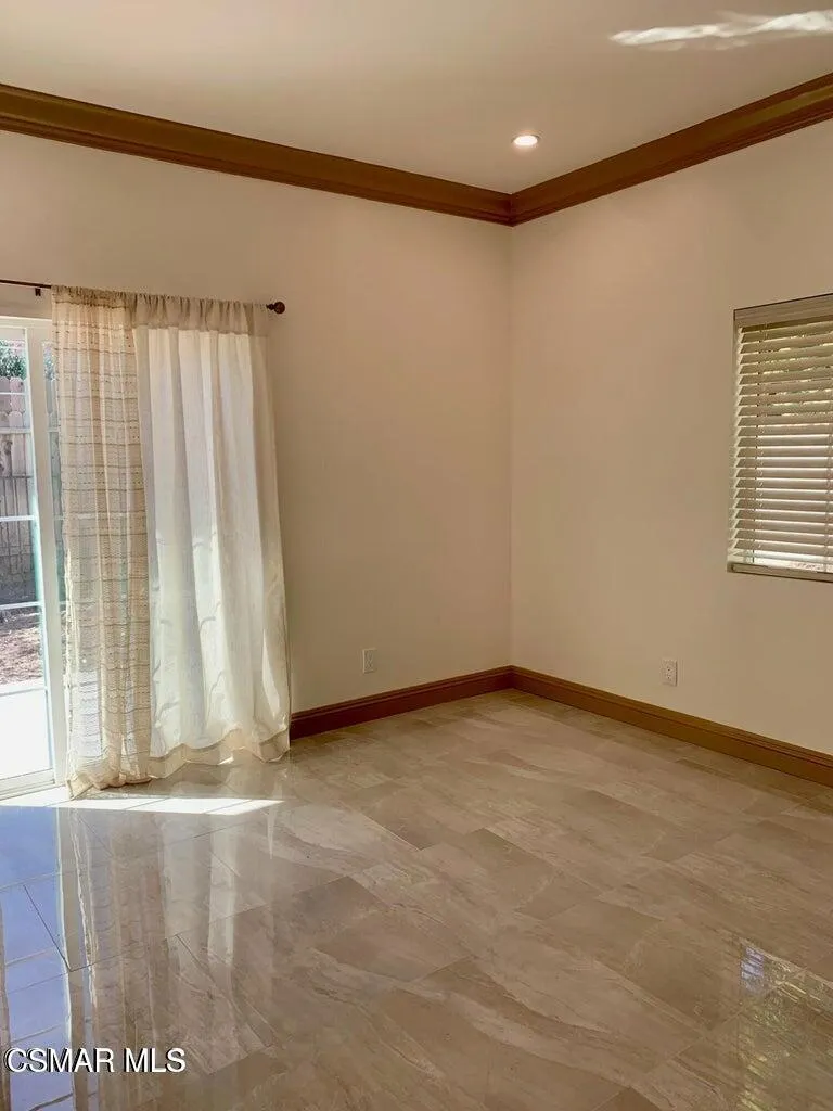 Camarillo, California 93010, United States, 2 Bedrooms Bedrooms, ,2 BathroomsBathrooms,Residential,Active,194505