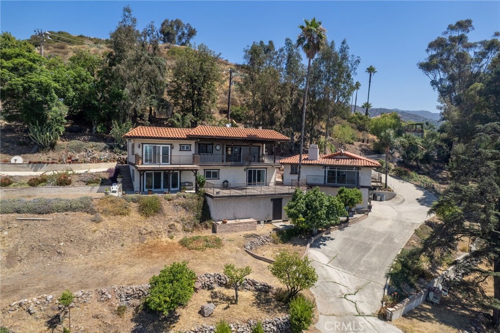 410 Conifer Road