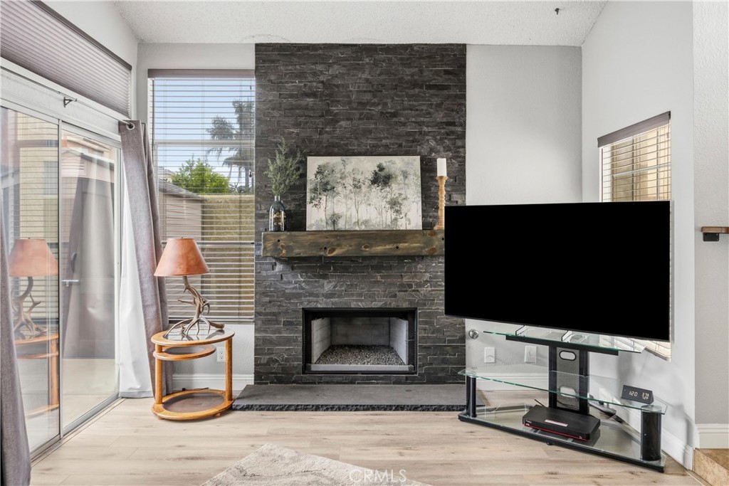 14273 Elizabeth Court