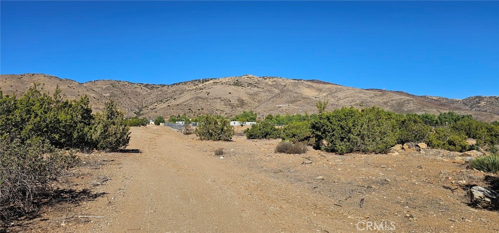0 Sierra Hwy/Clayvale