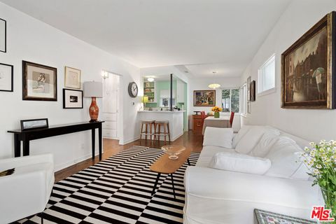 Photo of 948 20th Street #A, Santa Monica, CA 90403 (MLS # 26661307)