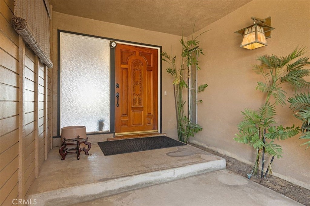 13675 Sycamore Drive