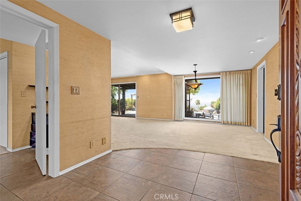 13675 Sycamore Drive