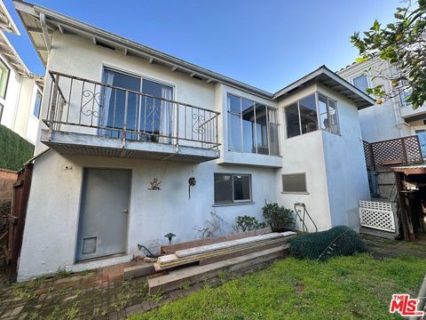 Tiny photo for 661 19th Street, Manhattan Beach, CA 90266 (MLS # 26661109)