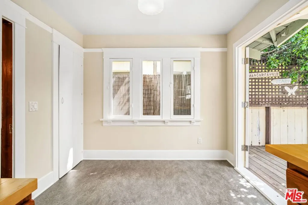 Venice, California 90291, United States, 2 Bedrooms Bedrooms, ,1 BathroomBathrooms,Residential,Active,149771