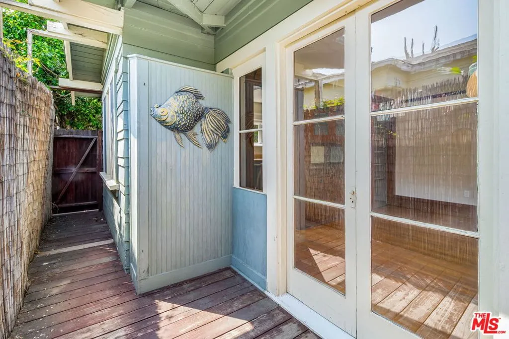 Venice, California 90291, United States, 2 Bedrooms Bedrooms, ,1 BathroomBathrooms,Residential,Active,149771