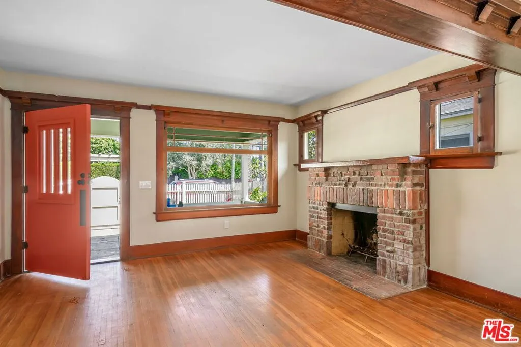 Venice, California 90291, United States, 2 Bedrooms Bedrooms, ,1 BathroomBathrooms,Residential,Active,149771