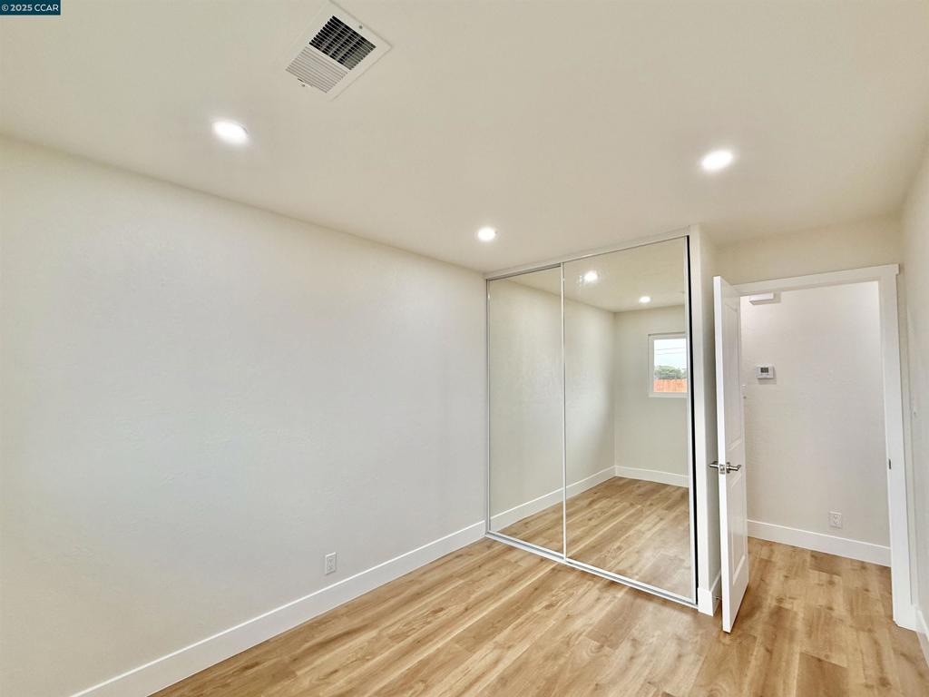 COLLEGE PARK - Residential