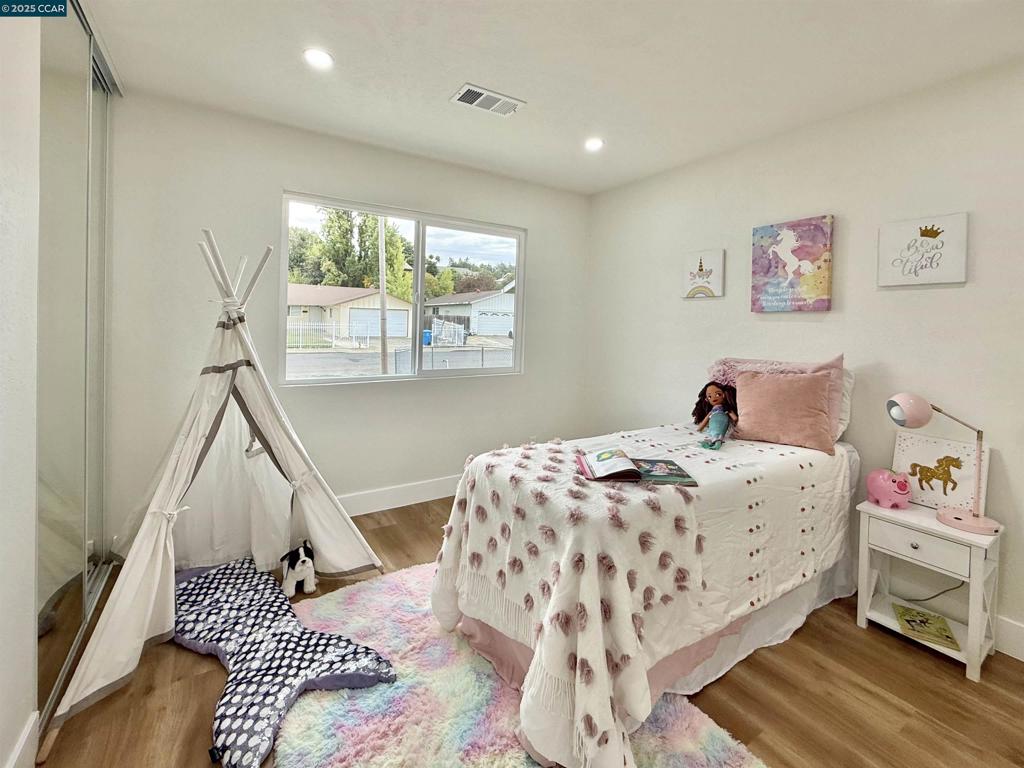 COLLEGE PARK - Residential