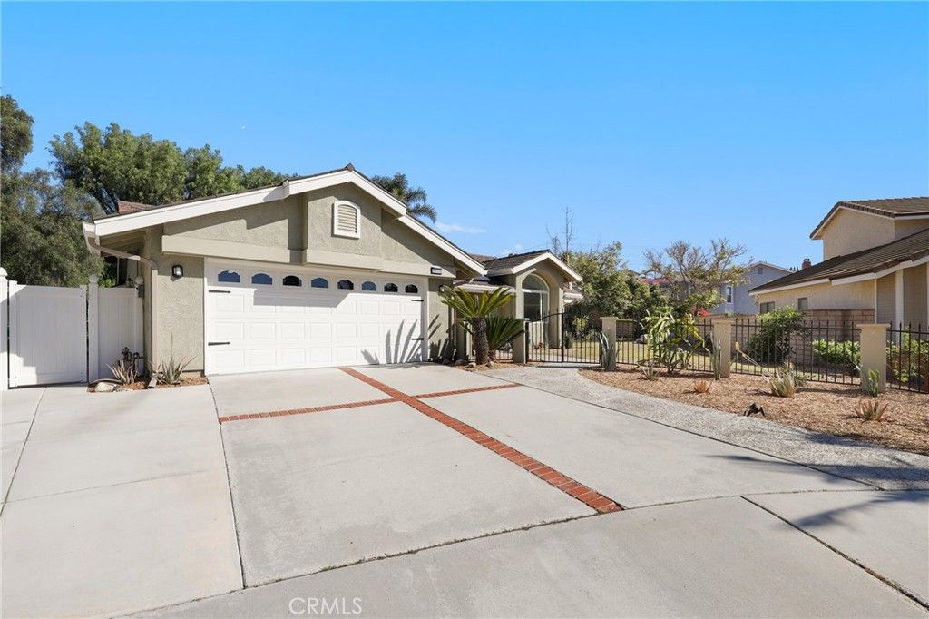 Photo of 2533 N Shady Forest Lane, Orange, CA 92867 (MLS # PW26034958)