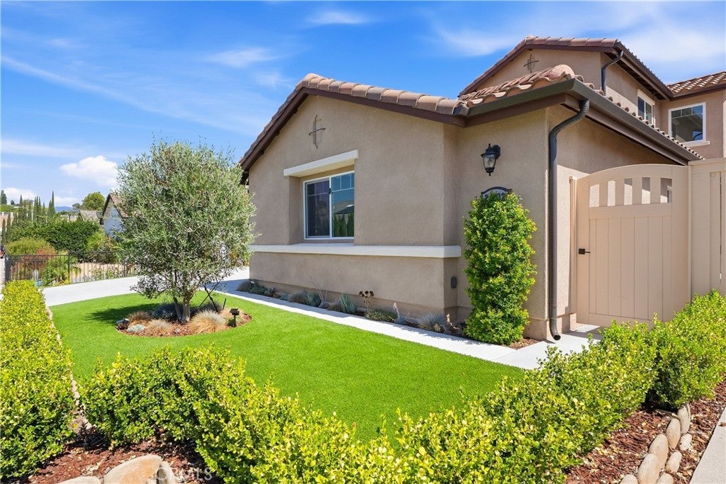 24932 Wells Fargo, Laguna Hills CA 92653 - Photo 36