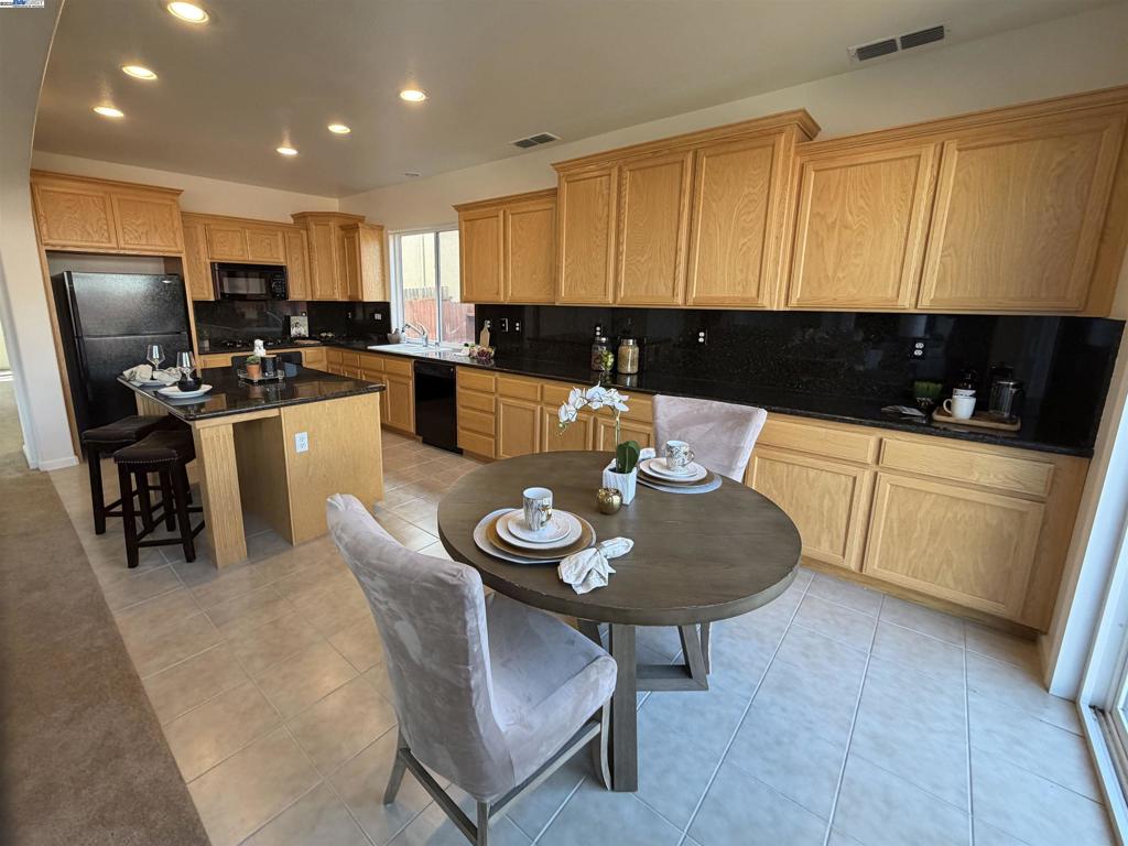 Not Listed - Residential