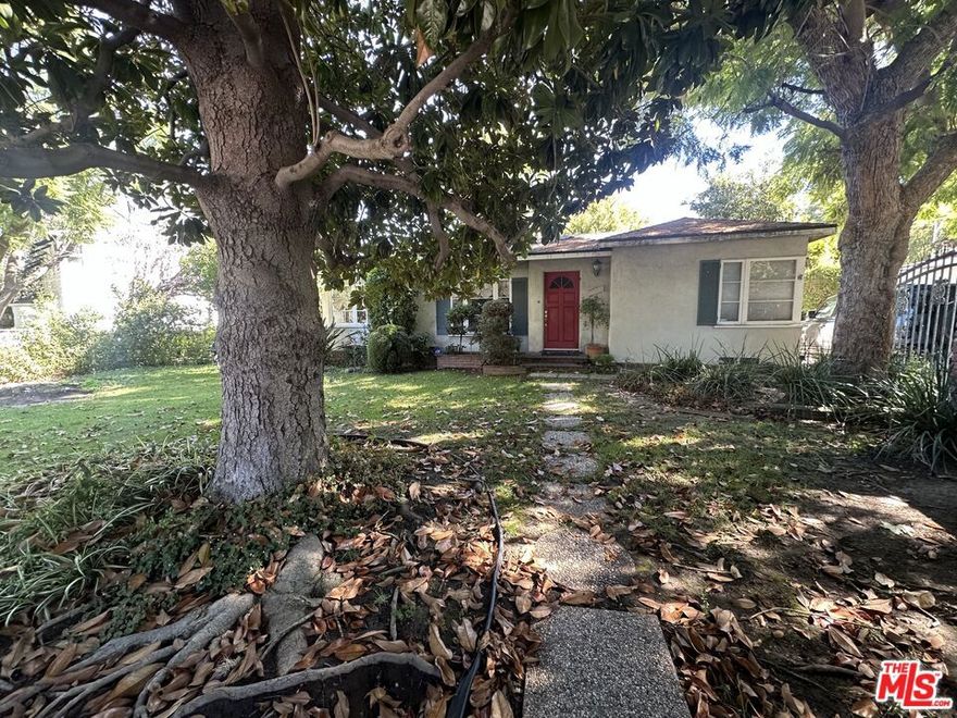 Calling all owner users, developers, investors and flippers... Opportunity knocks in prime Studio City! Situated south of the boulevard, on a generous 9,500+ sqft flat lot, this 3-bedroom, 3-bath home offers endless potential to create a dream property. New roof and HVAC system! Located in the Carpenter Elementary School District, and in close proximity to the school as well, this home presents a rare chance to reimagine a home in one of the Valley's most desirable neighborhoods. Just moments from Ventura Blvd's shops, dining, and entertainment.