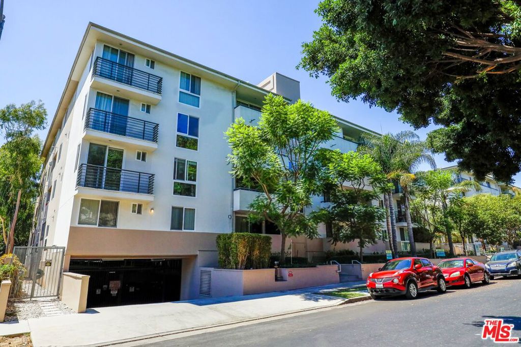 PICTURES SHOWN MAY BE STOCK PHOTOS. Elegant brand new Apts. featuring plenty of luxury details, closet spaces, large kitchen and bathrooms, quiet residential neighborhood, hardwood floors. The unit also includes a washer and dryer and 2 parking spaces in our underground garage