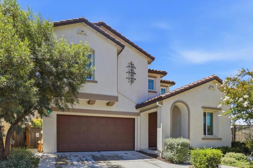 6567 Sanchez Place