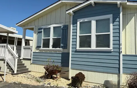 1200 W Winton Avenue, Hayward, CA 94545 - MLS#: ML82031981