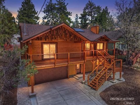 Photo of 415 Vista, Sugarloaf, CA 92386 (MLS # IG26107101)
