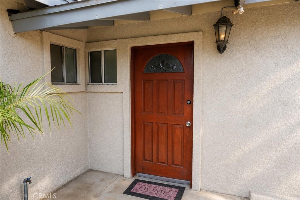 1134 Hermosa Avenue