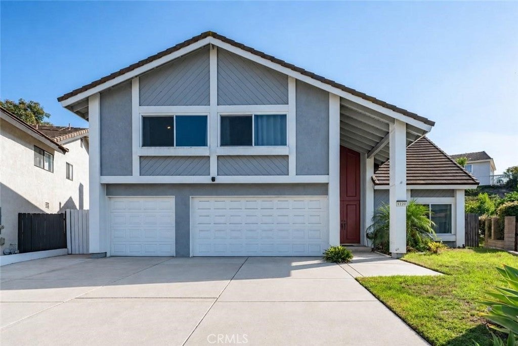 1220 Spring Tree Court