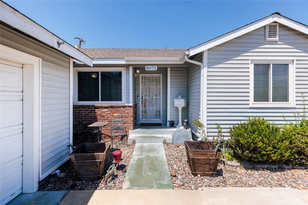 8073 Cactus Cir.
