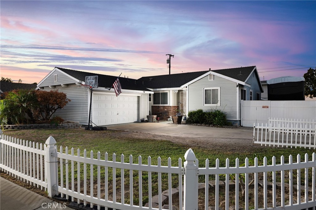 8073 Cactus Cir.