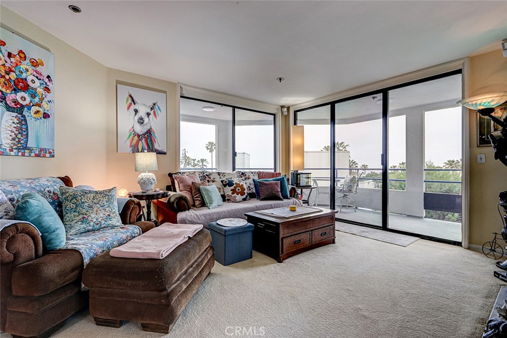 510 The Village 203