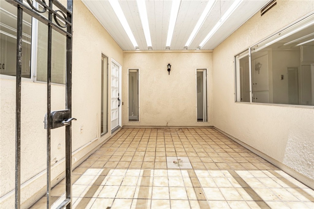 2148 Ronda Granada A