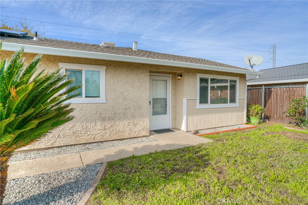 5824 Vista Del Cerro