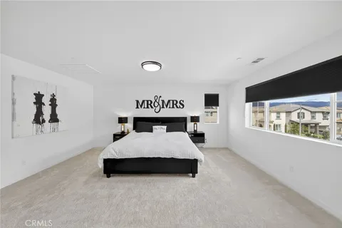 MLS: TR26072838