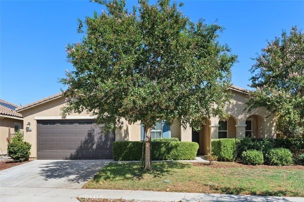 14406 SERENADE DR, EASTVALE, CA 92880 - Image be09538f4e4bf8fec91dd6f32dacbb64/4079460553