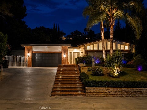 Photo of 12700 Jolette Avenue, Granada Hills, CA 91344 (MLS # SR26186285)