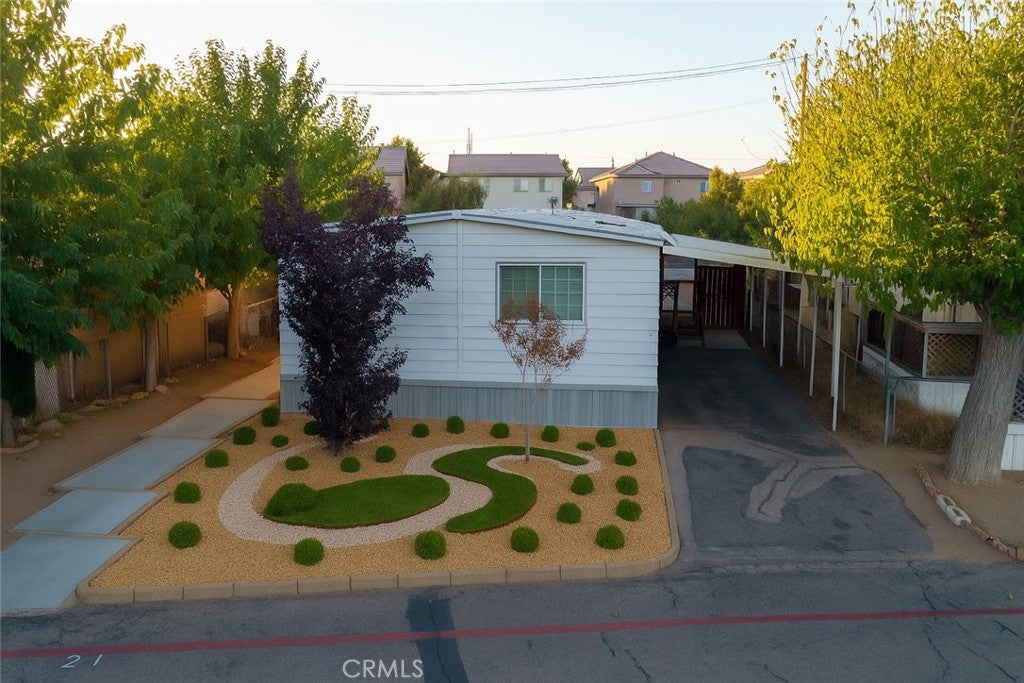 9426 Tamarisk 21