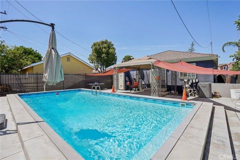 3336 Cherokee Avenue South Gate CA 90280