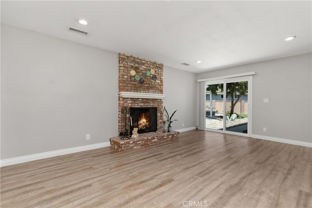 1837 N Studebaker Road