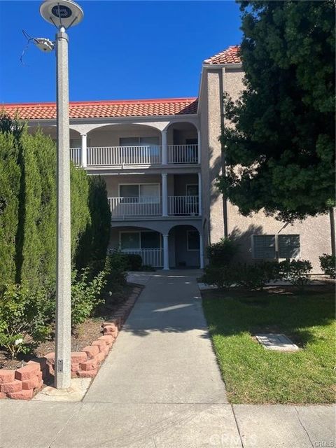 Photo of 4003 Calle Sonora #2B, Laguna Woods, CA 92637 (MLS # PW26061349)