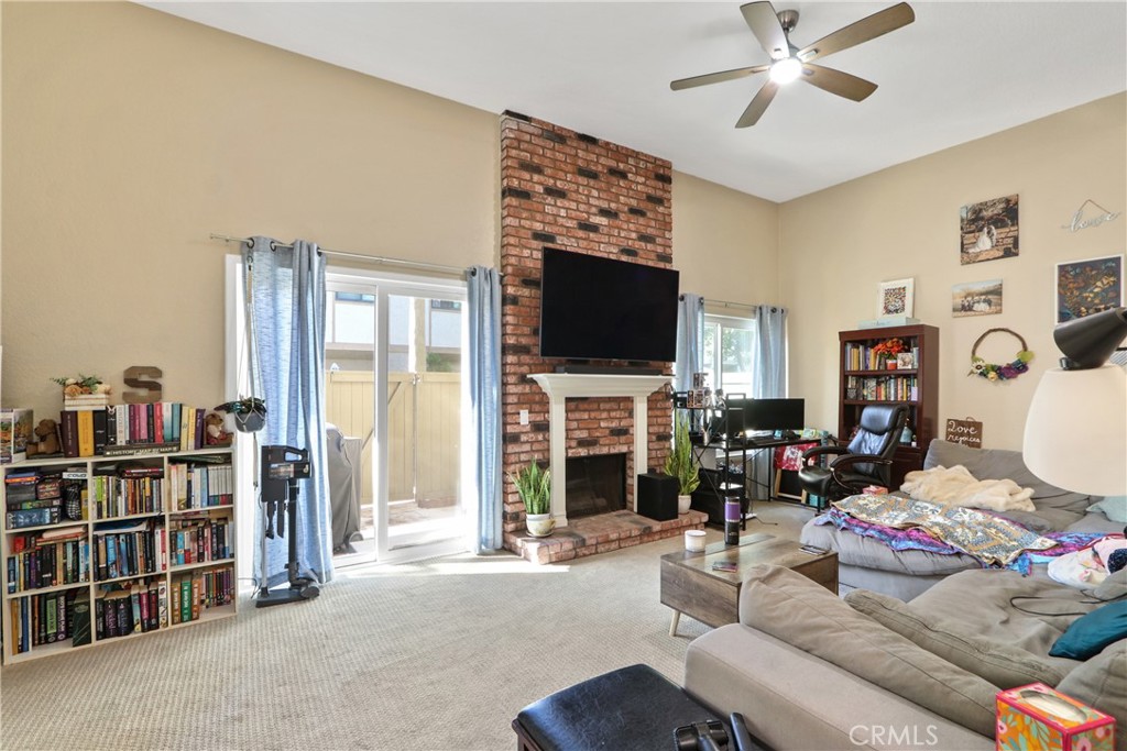 2000 W Palmyra Apt 29