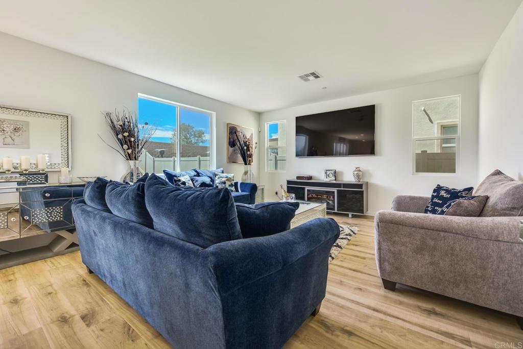 30343 Singer Ln